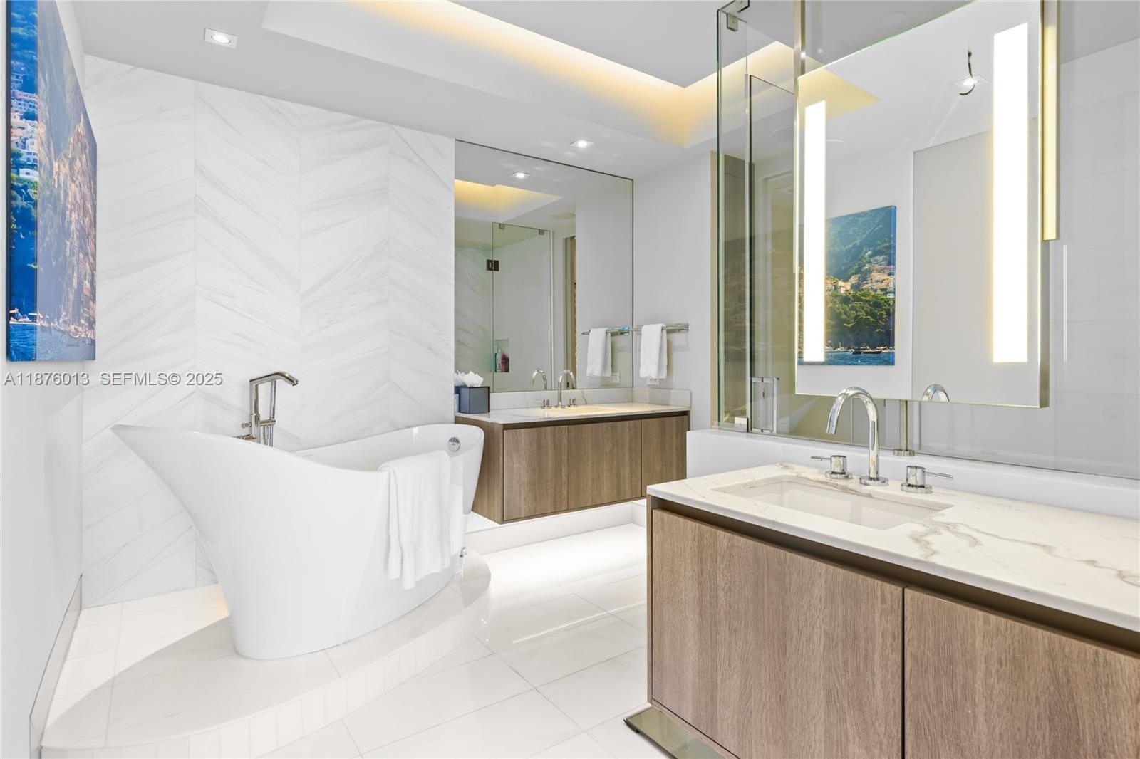 100 S Pointe Drive 3605, Miami Beach, FL 33139 photo 19