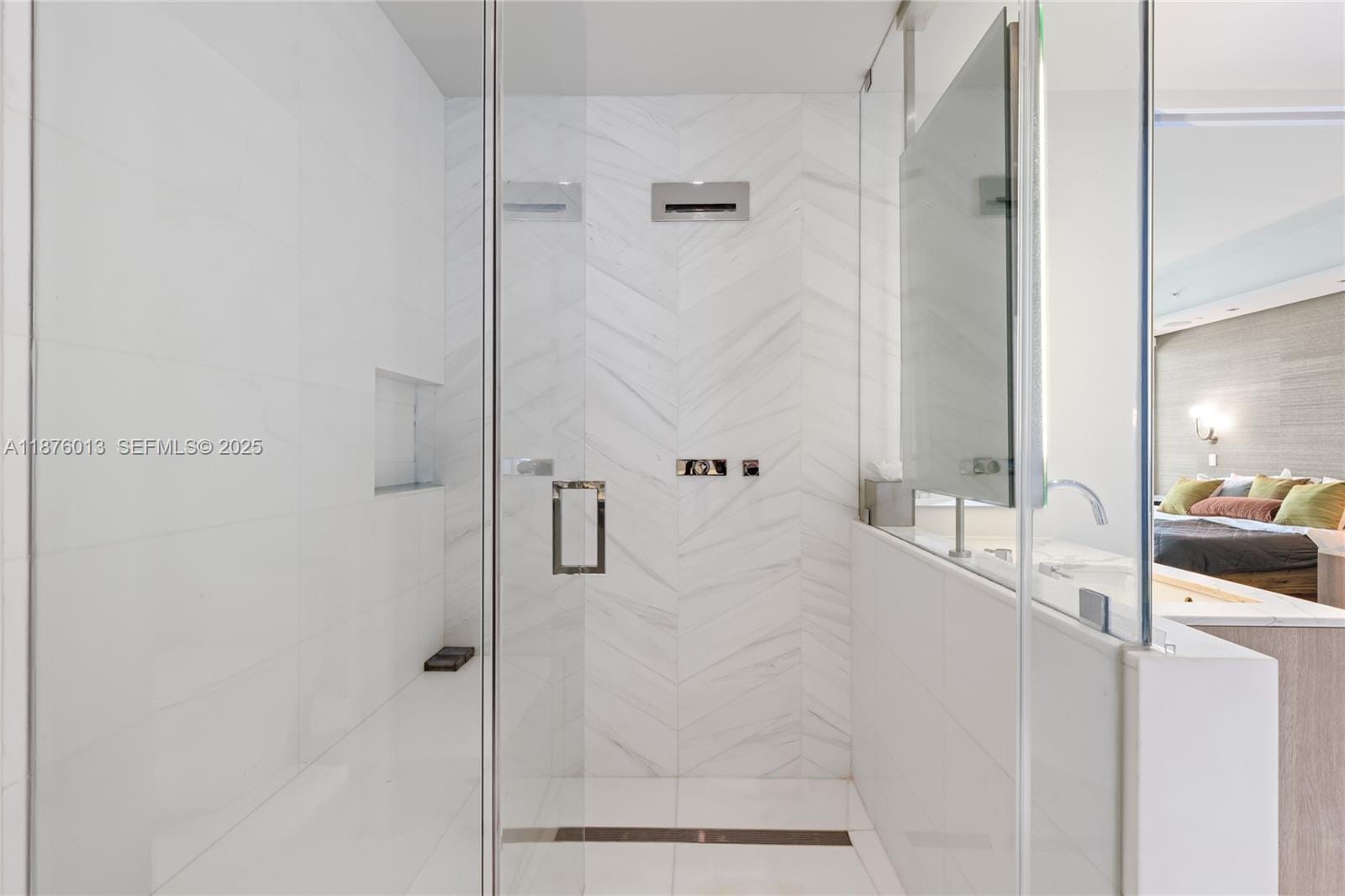 100 S Pointe Drive 3605, Miami Beach, FL 33139 photo 22