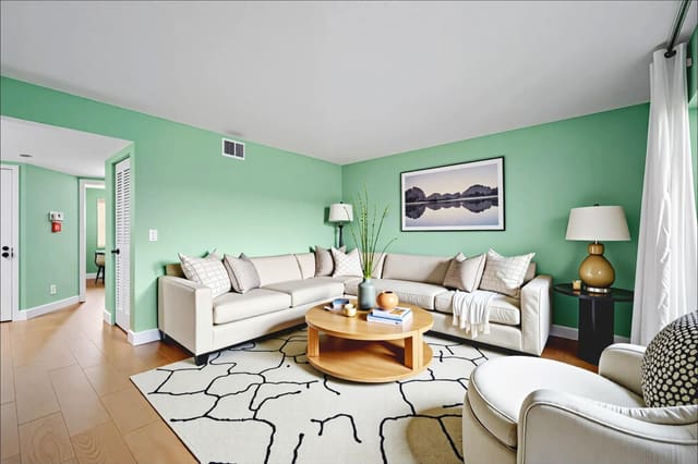 913 Coral Club Drive 913, sold in Napoli Gardens, Coral Springs, FL