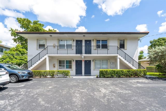 7901 NW 44th Court, Coral Springs, FL 33065
