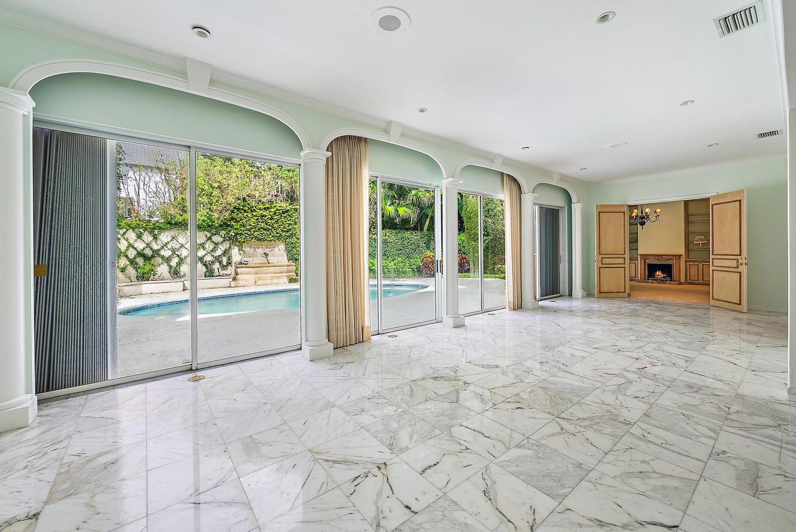 740 N Lake Way, Palm Beach, FL 33480 photo 7