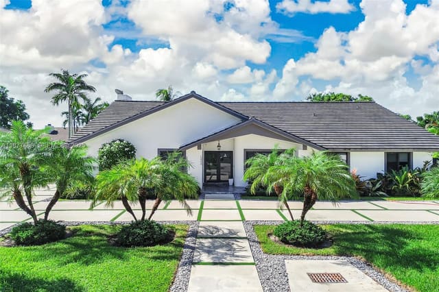 12224 SW 101st Terrace, sold in Summit Park Estates, Miami, FL