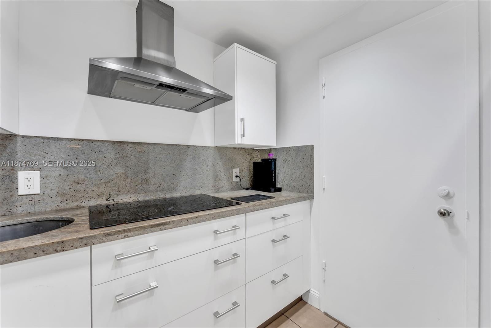 800 West Avenue 244, Miami Beach, FL 33139 photo 5