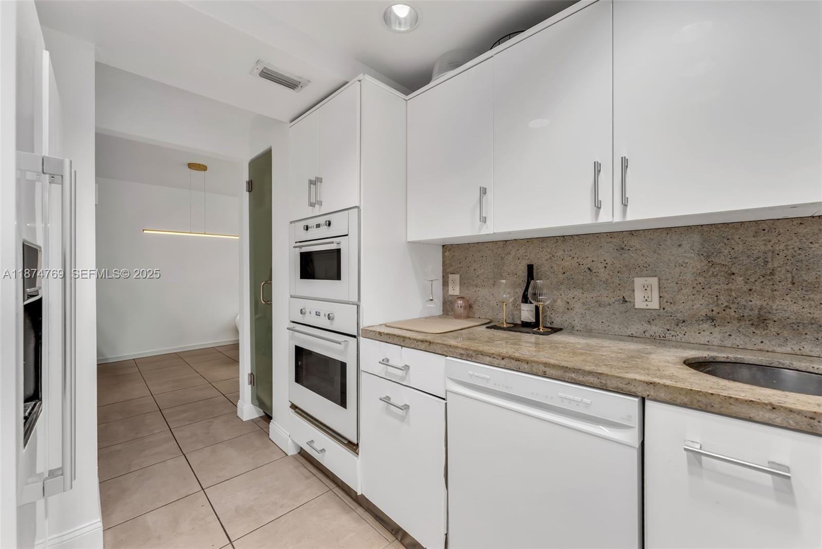 800 West Avenue 244, Miami Beach, FL 33139 photo 7