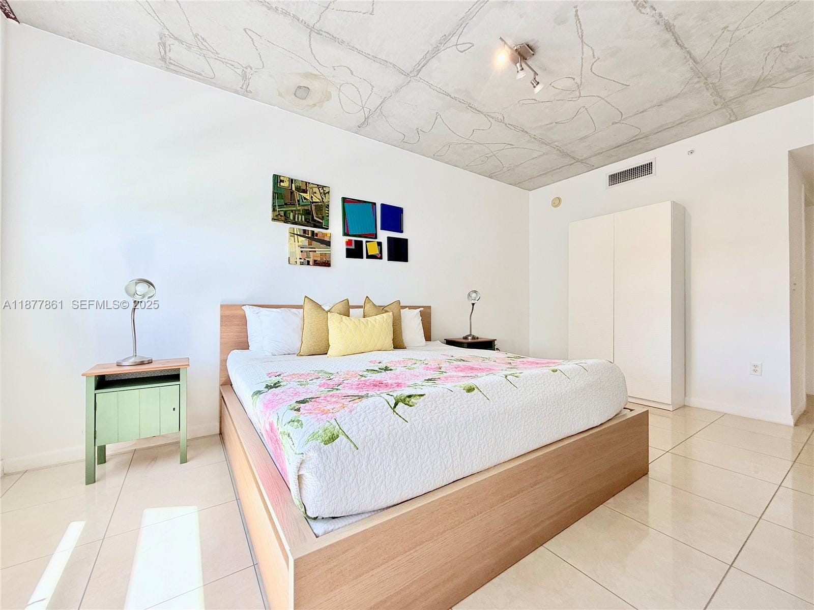 3250 NE 1st Avenue 617, Miami, FL 33137 photo 8