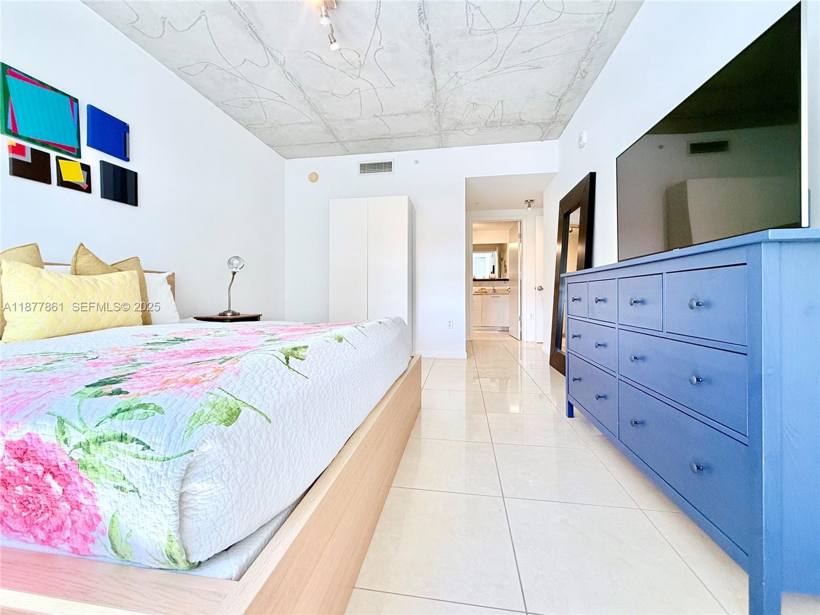 3250 NE 1st Avenue 617, Miami, FL 33137 photo 9