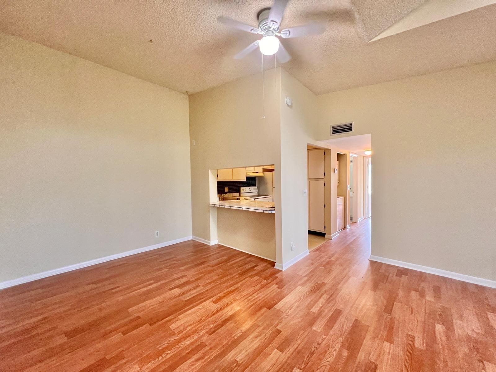 1009 Green Pine Boulevard H3 — photo 10