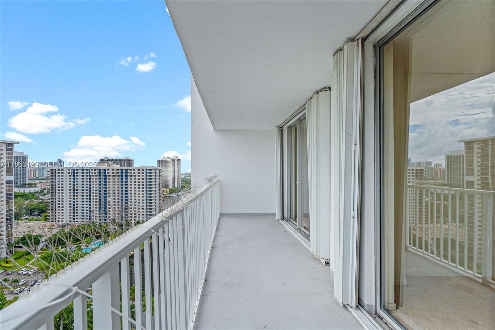2851 NE 183rd Street 2107E, Aventura, FL 33160 photo 21