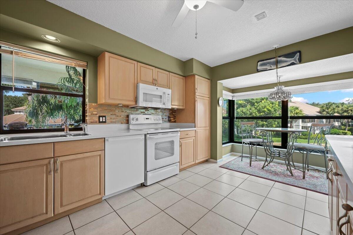 3941 Back Bay Drive 226, Jupiter, FL 33477 photo 13