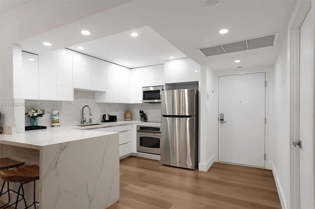 2301 Collins Avenue 1135, Miami Beach, FL 33139