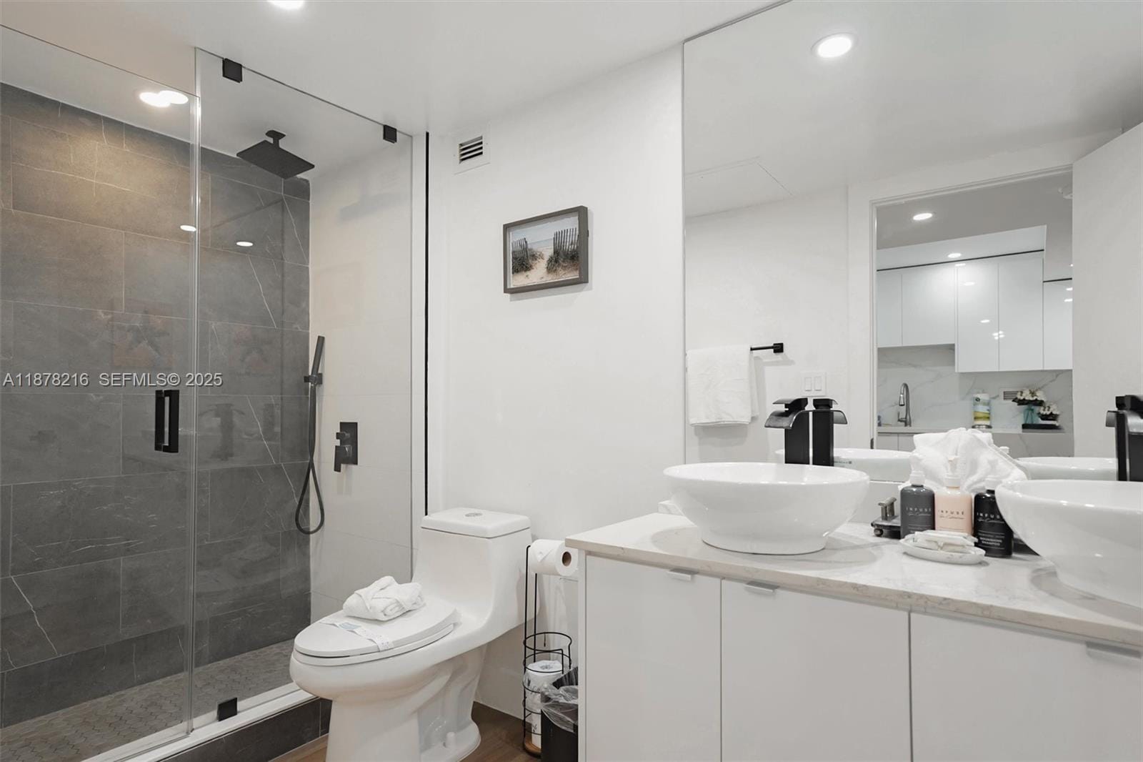 2301 Collins Avenue 1135, Miami Beach, FL 33139 photo 12
