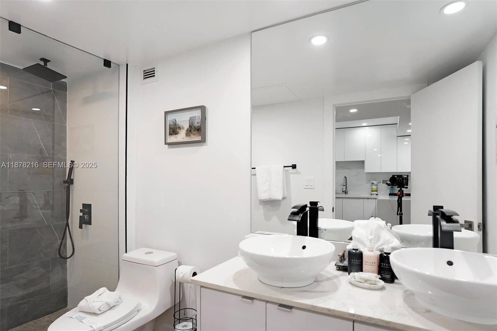 2301 Collins Avenue 1135, Miami Beach, FL 33139 photo 13