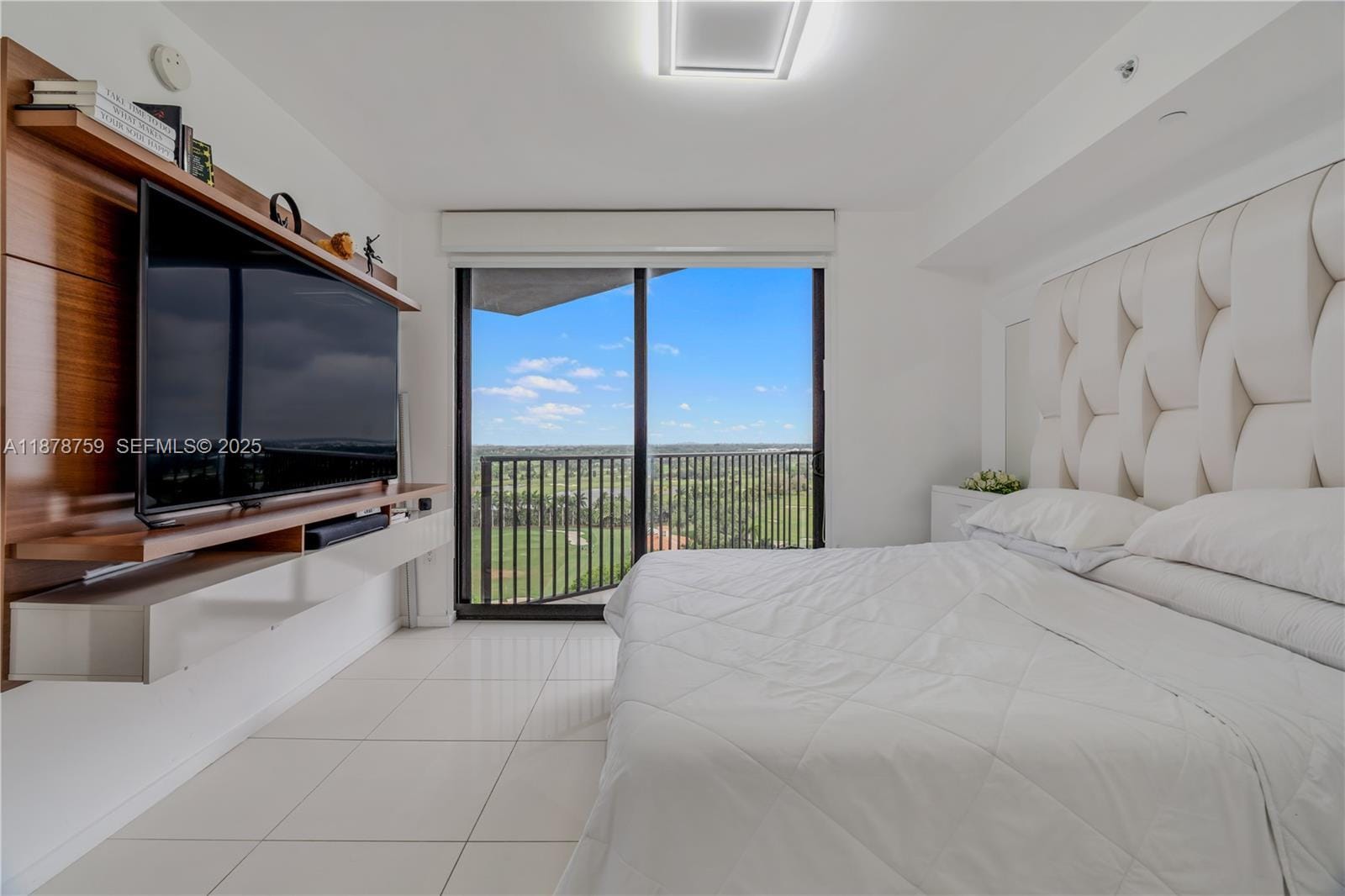 5252 NW 85th Avenue 1402, Doral, FL 33166 photo 4