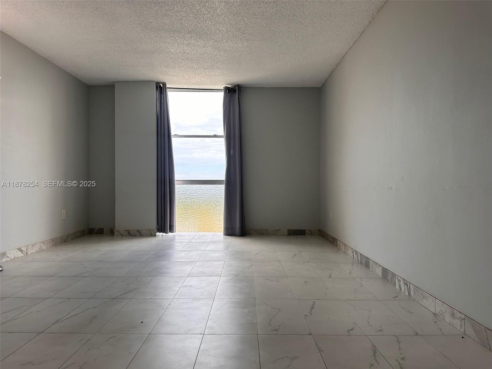 2350 NE 135th Street 1406, North Miami, FL 33181 photo 3