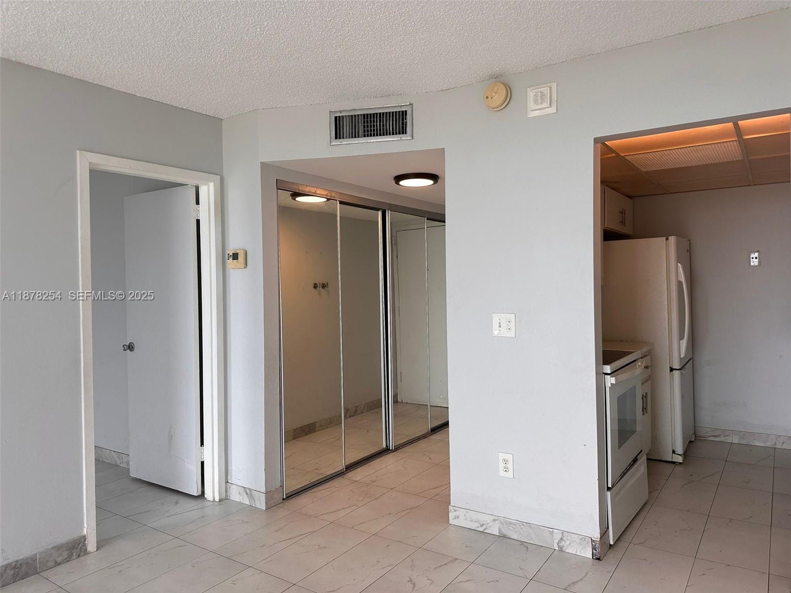2350 NE 135th Street 1406, North Miami, FL 33181 photo 8