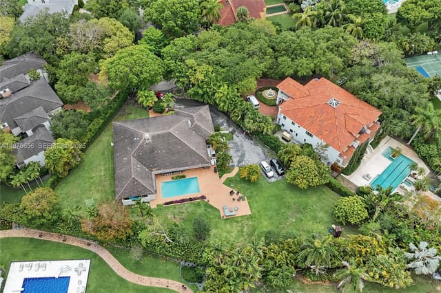 8290 La Rampa Street, Coral Gables, FL 33143