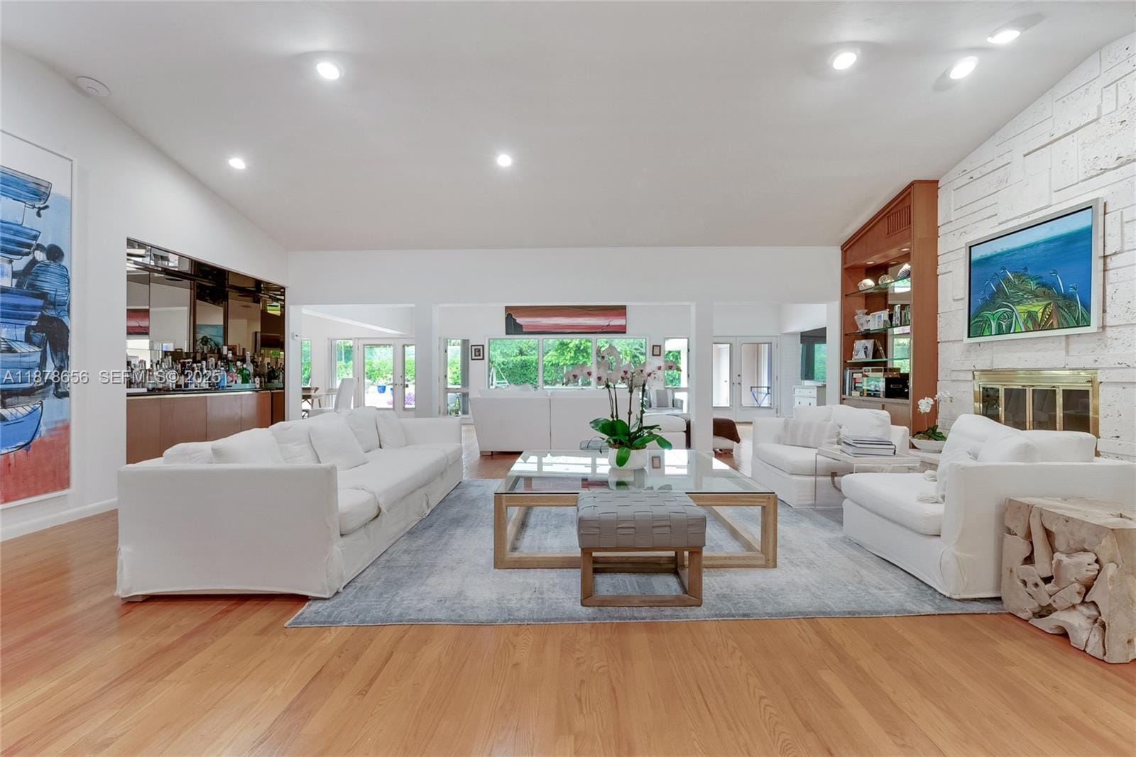 8290 La Rampa Street — photo 10