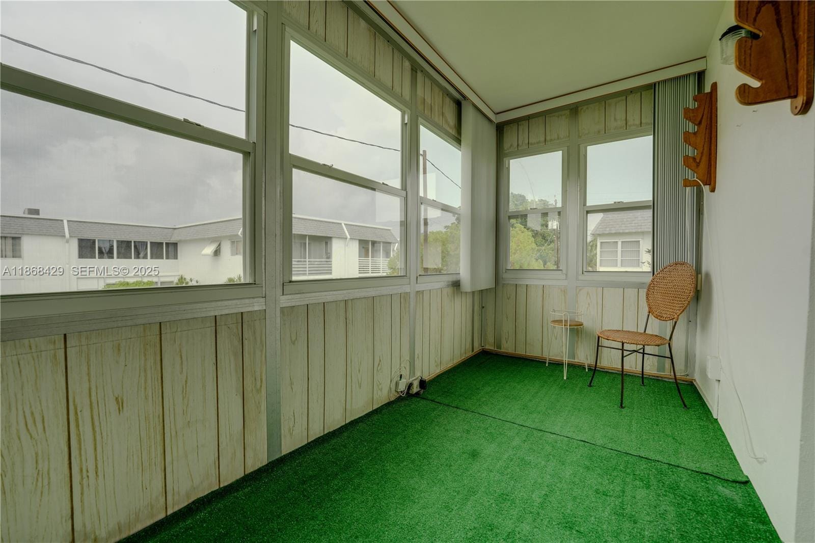 3280 Cynthia Lane 205, Lake Worth, FL 33461 photo 14