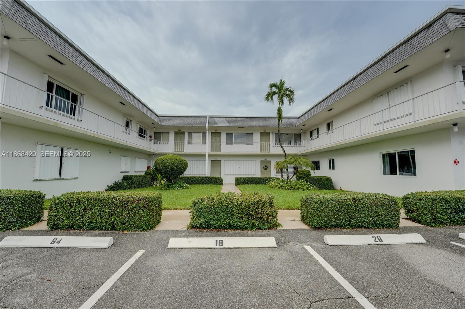 3280 Cynthia Lane 205, Lake Worth, FL 33461 photo 28