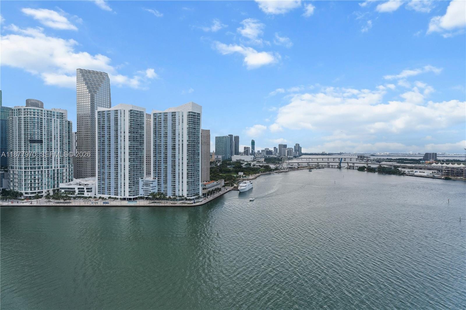 848 Brickell Key Drive 2502, Miami, FL 33131 photo 4