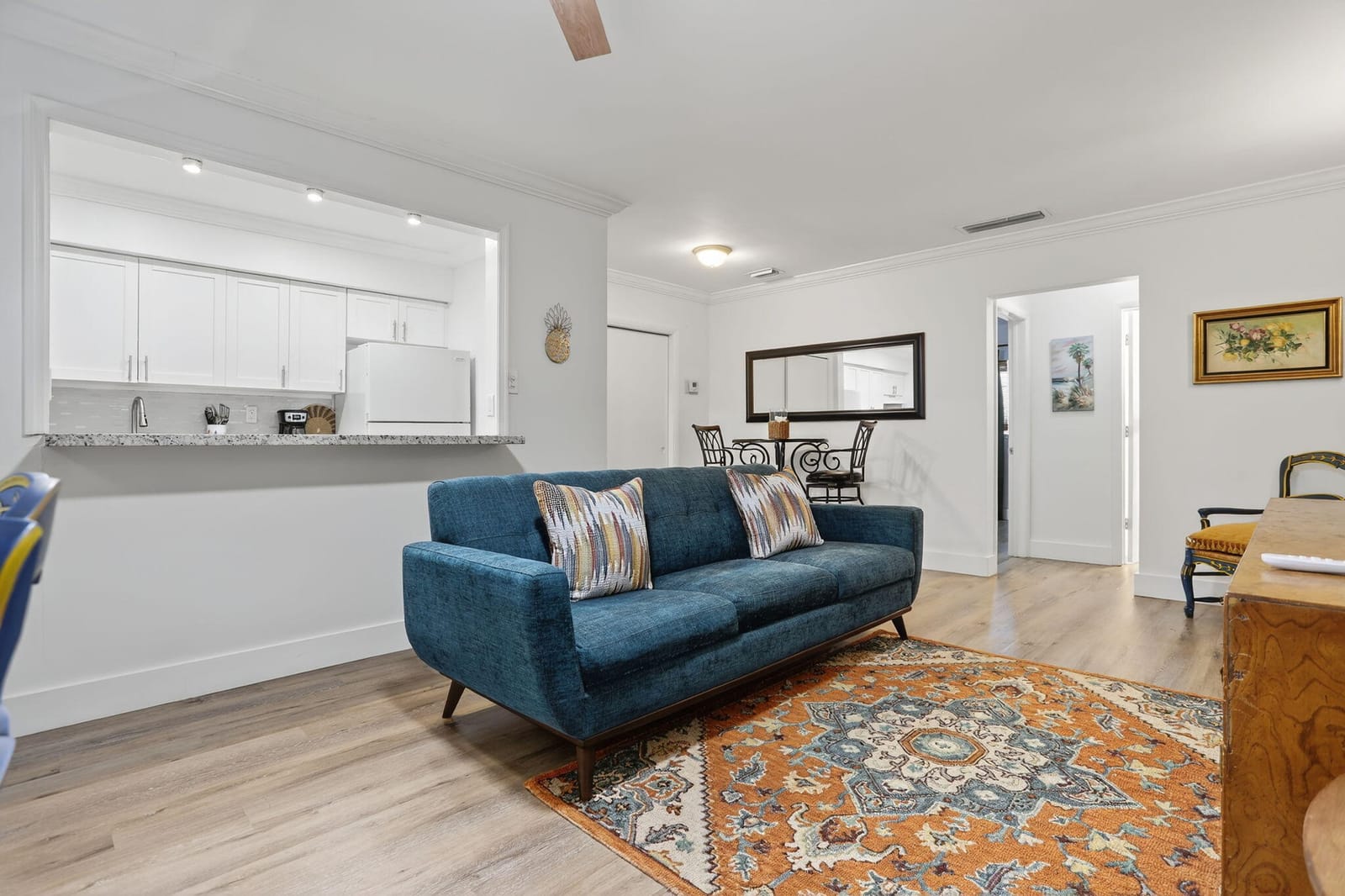 2404 NE 33rd. Avenue 8 — photo 4