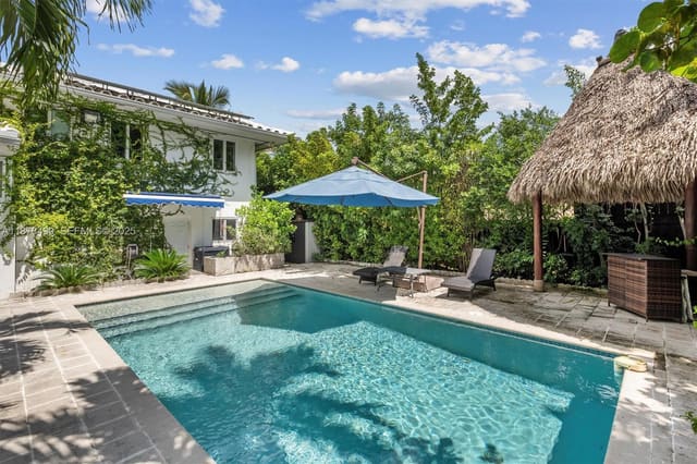 1164 NE 86th Street, sold in Davis Harbor, Miami, FL