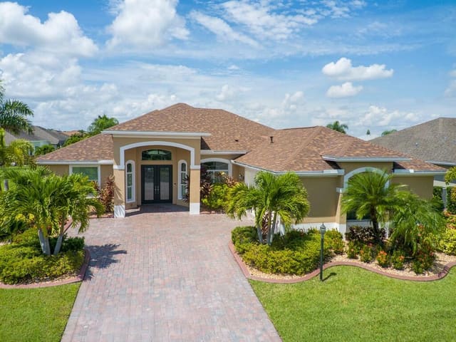 706 Fortunella Circle SW, sold in Citrus Springs Village G Pd, Vero Beach, FL