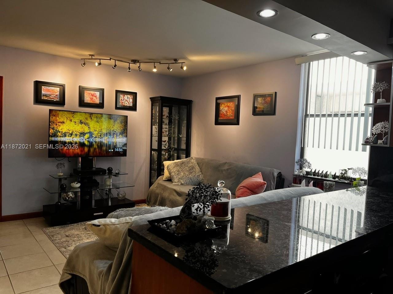 20200 W Country Club Drive 120, Aventura, FL 33180 photo 3