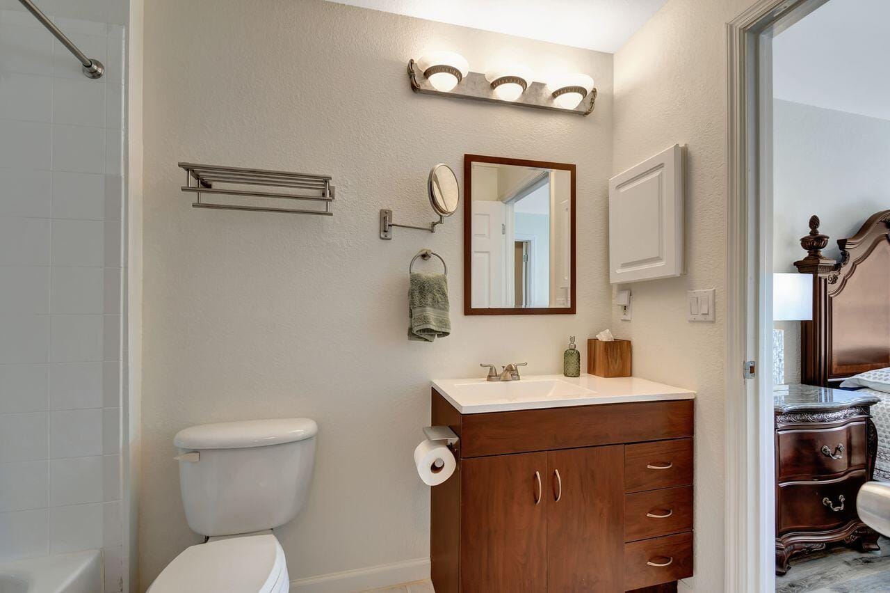 9383 Bridgeport Drive, West Palm Beach, FL 33411 photo 15