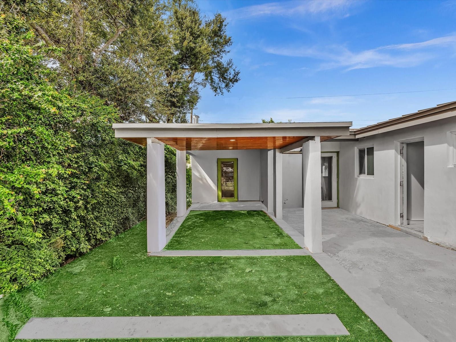 6641 Douglas Street — photo 4