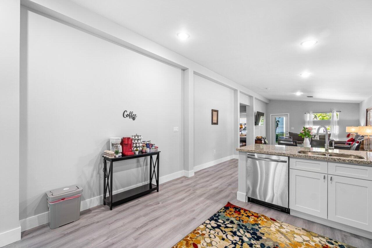 408 SW 4th Street, Delray Beach, FL 33444 photo 13