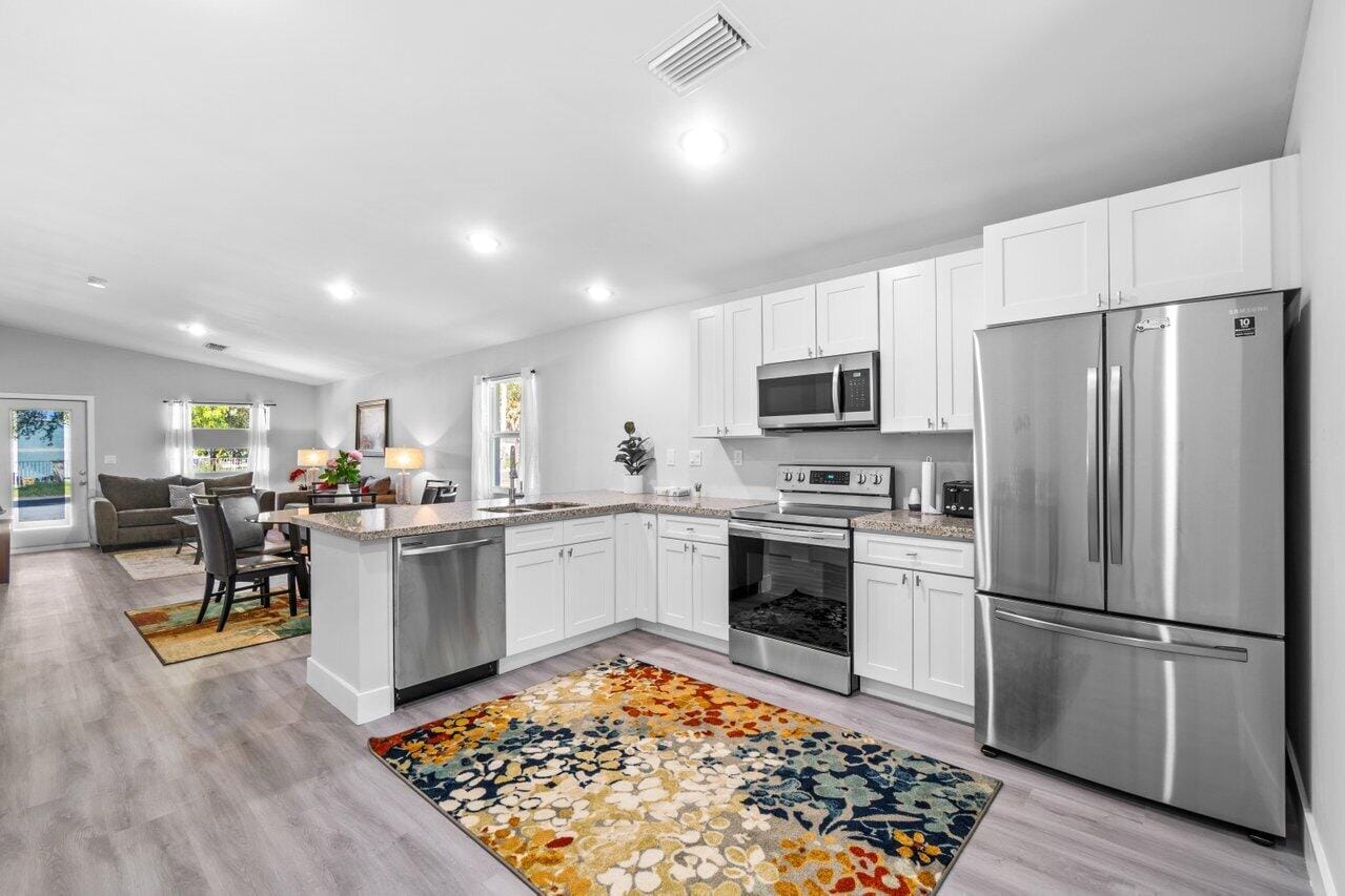 408 SW 4th Street — photo 10