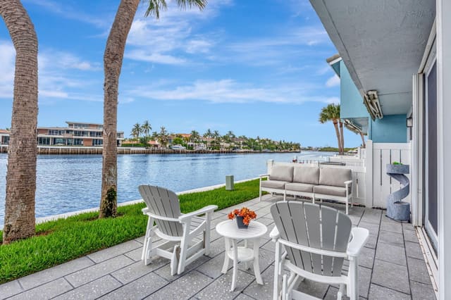 894 E Jeffery Street, Boca Raton, FL 33487