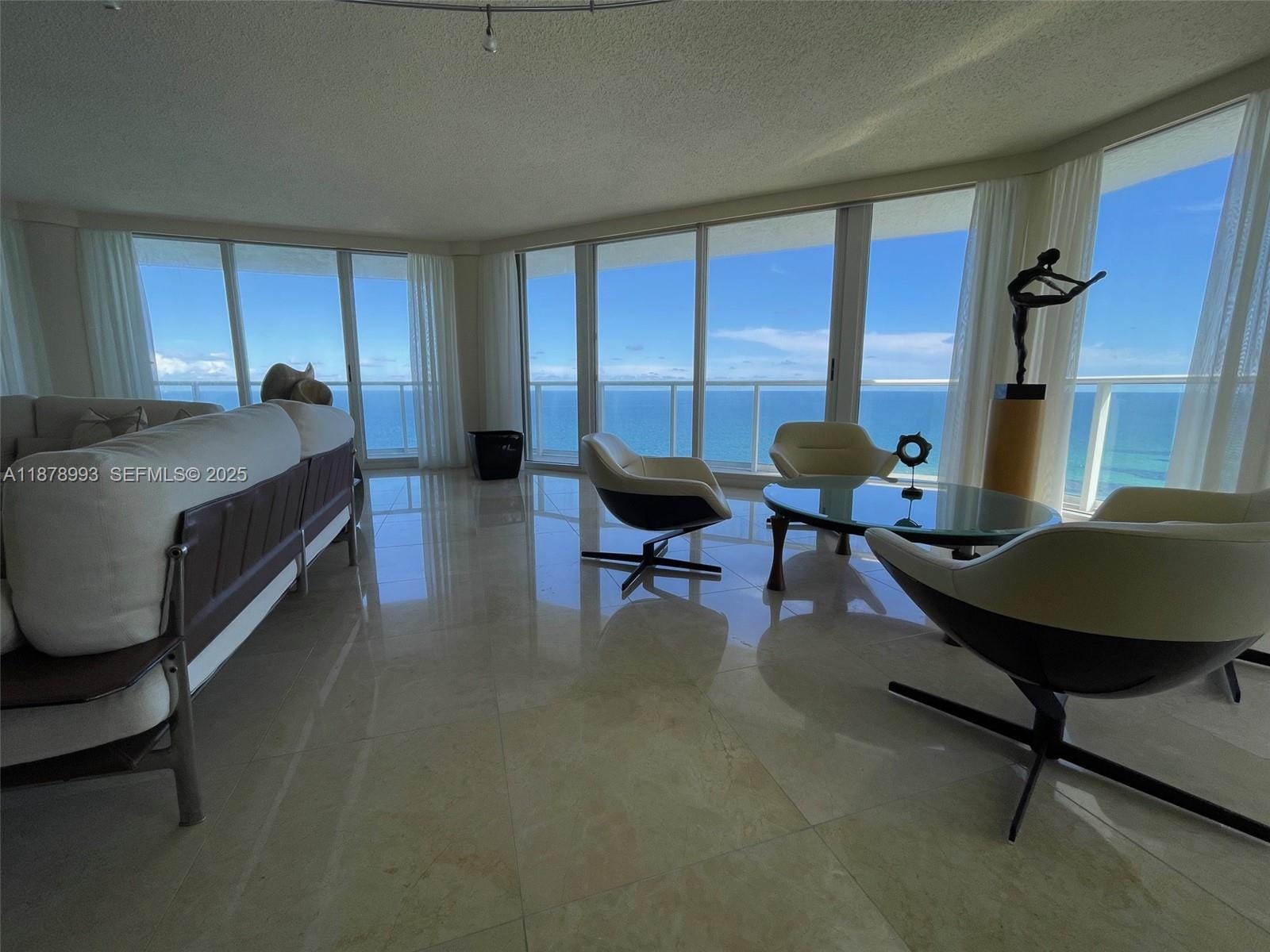 16445 Collins Avenue 1921, Sunny Isles Beach, FL 33160 photo 2