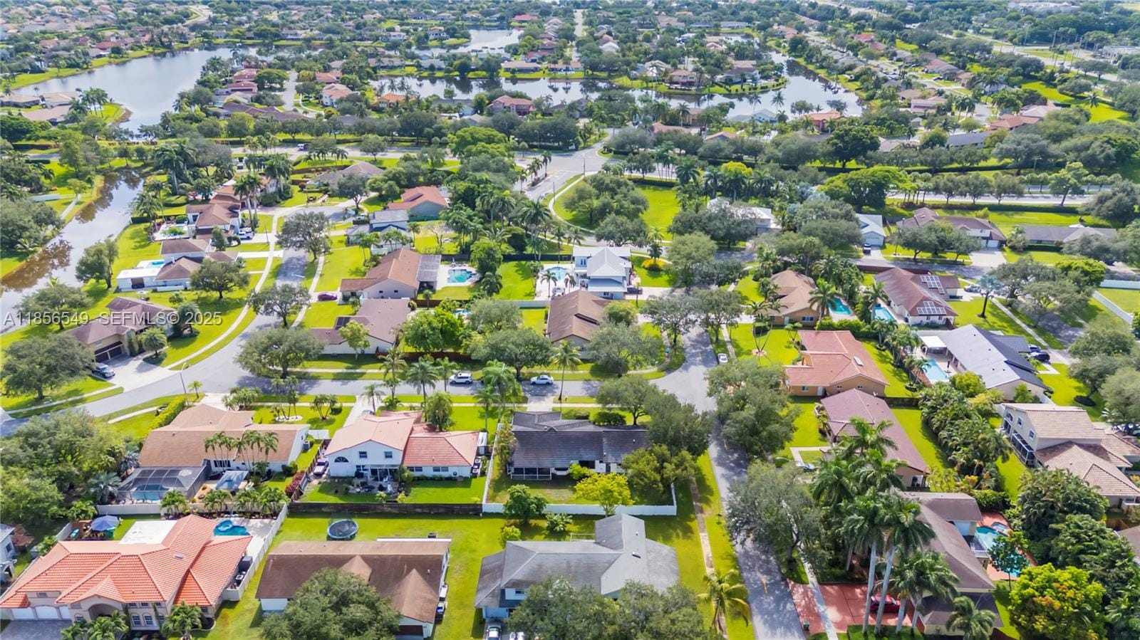 400 NW 202nd Way, Pembroke Pines, FL 33029 photo 24