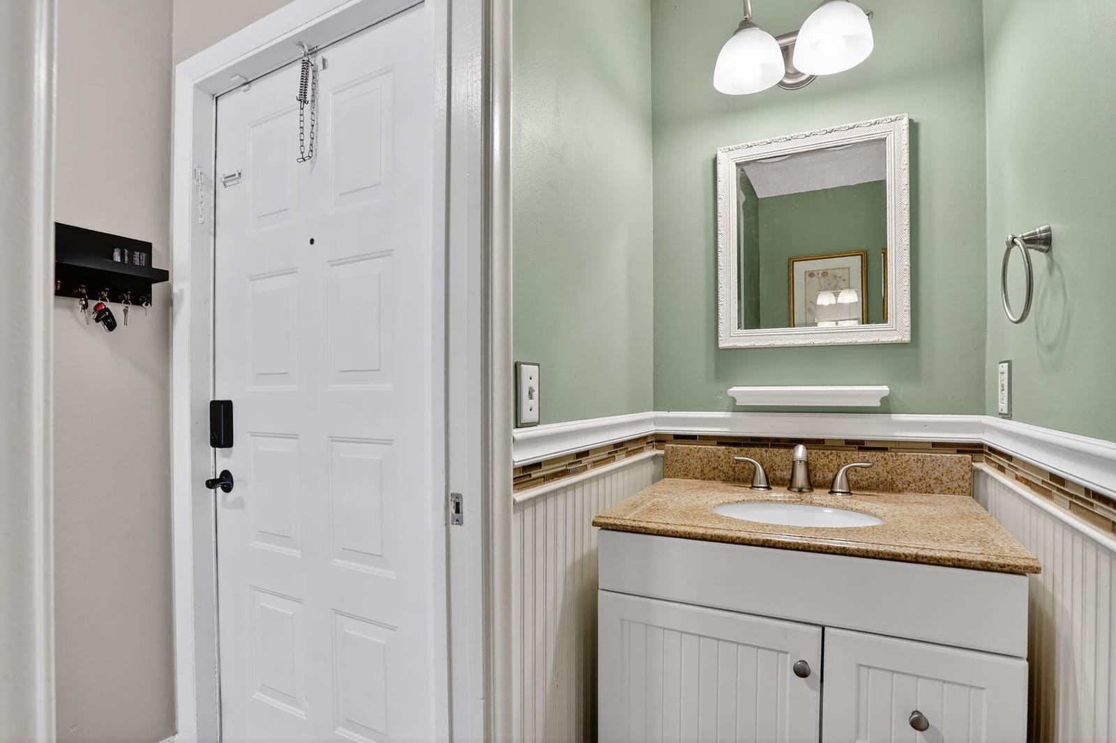 3072 S Oakland Forest Drive 406 — photo 8
