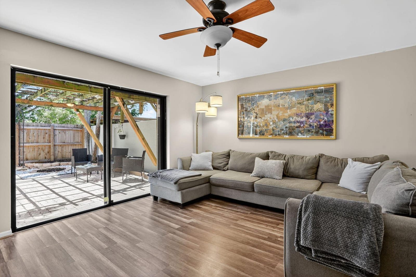 3072 S Oakland Forest Drive 406 — photo 9
