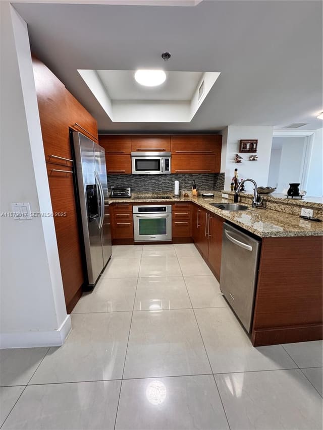 2681 N Flamingo Road 1503S, Sunrise, FL 33323