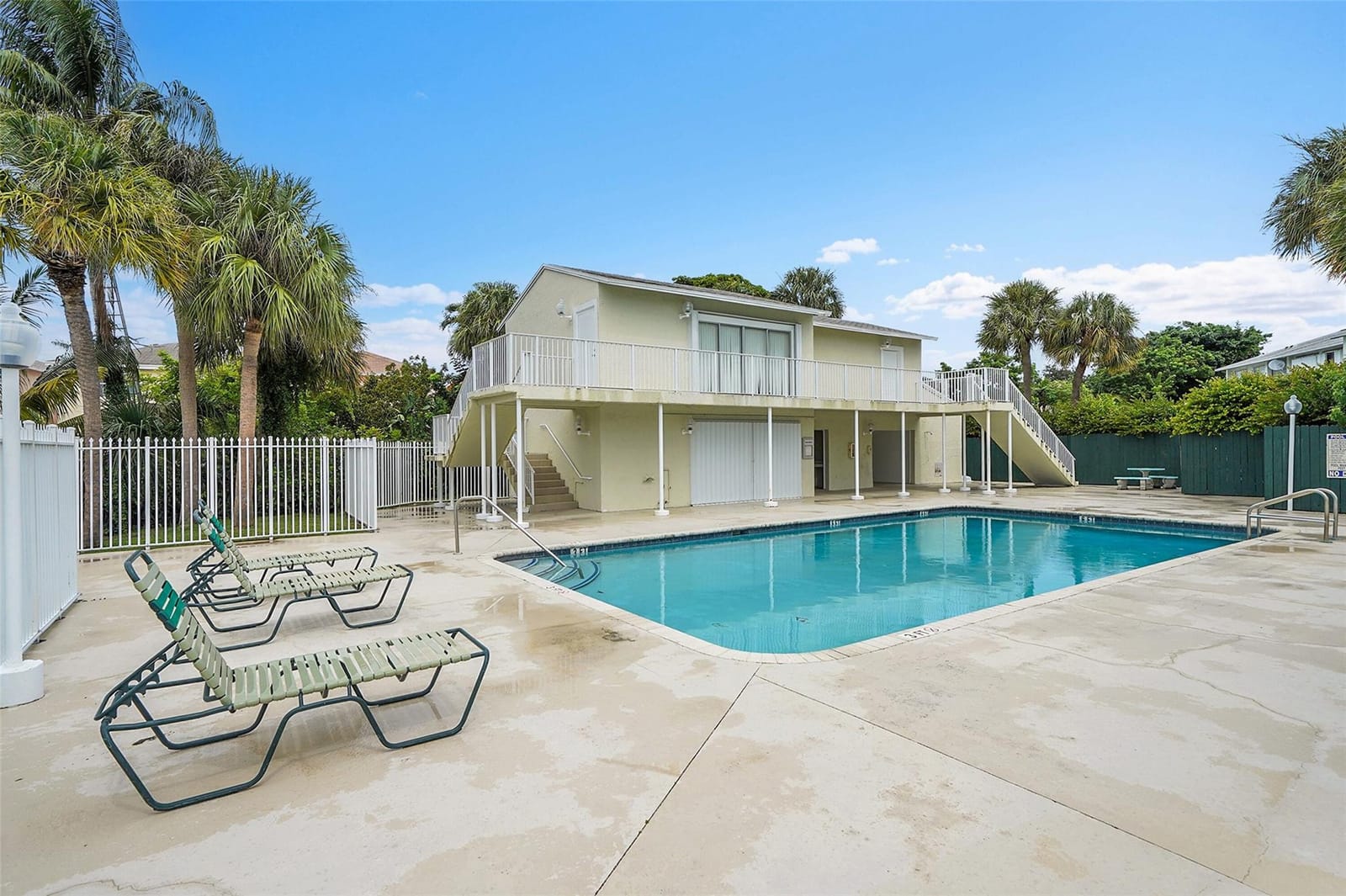 809 Crystal Lake Drive 809, Deerfield Beach, FL 33064 photo 16
