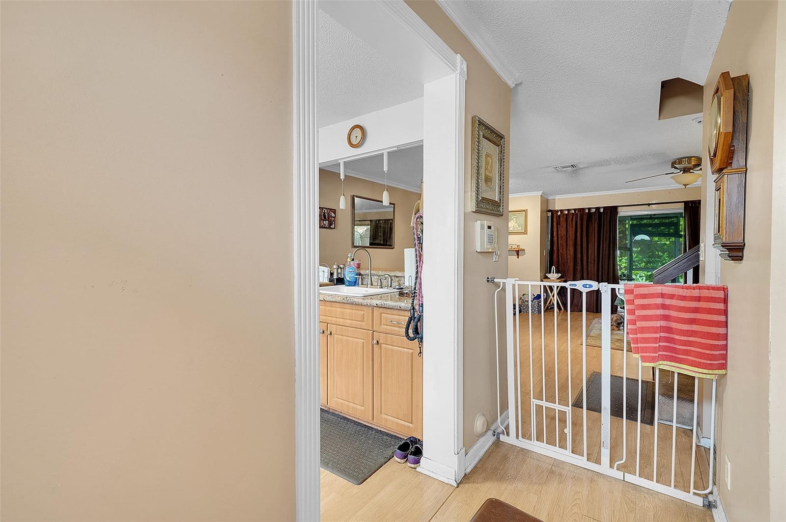 809 Crystal Lake Drive 809 — photo 5