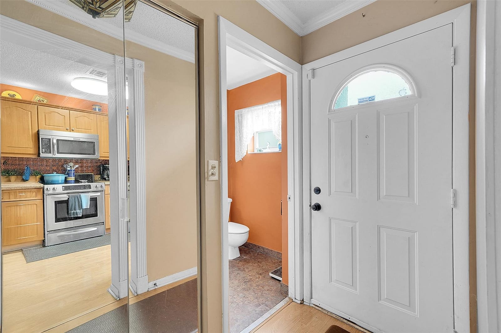 809 Crystal Lake Drive 809 — photo 6