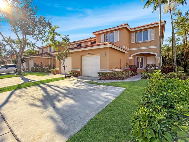 6160 Sugar Loaf Lane, West Palm Beach, FL 33411