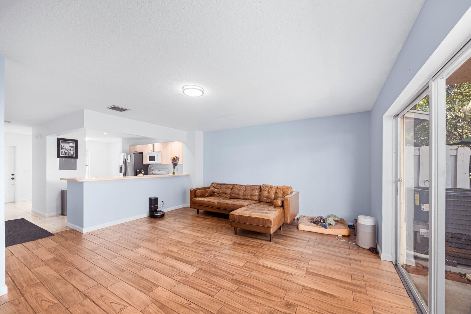 507 E Coast Avenue — photo 10