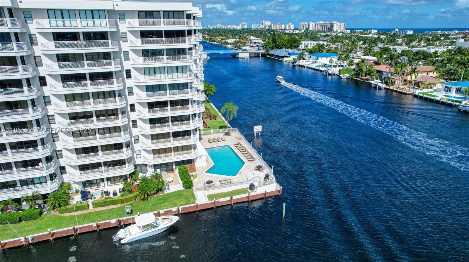 3100 NE 48th Street 309, Fort Lauderdale, FL 33308
