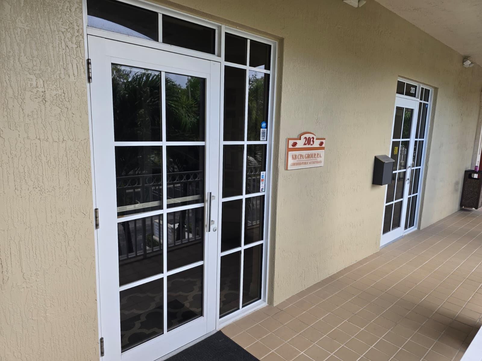 5401 N University Drive 203 — photo 5