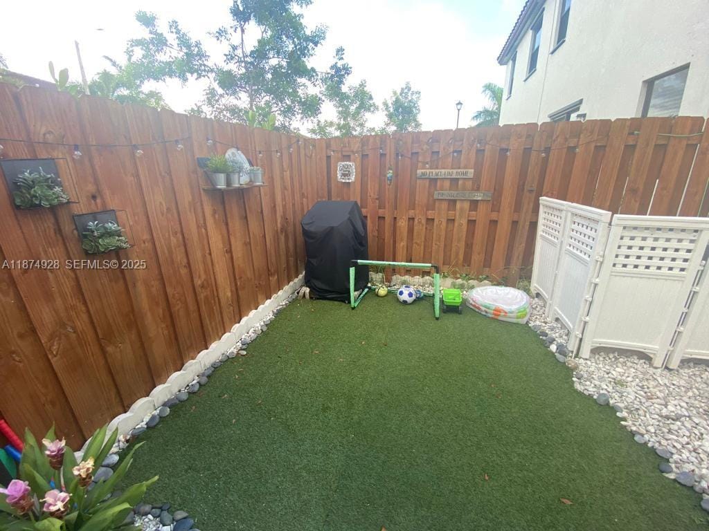 18421 NW 89th Court, Hialeah, FL 33018 photo 24