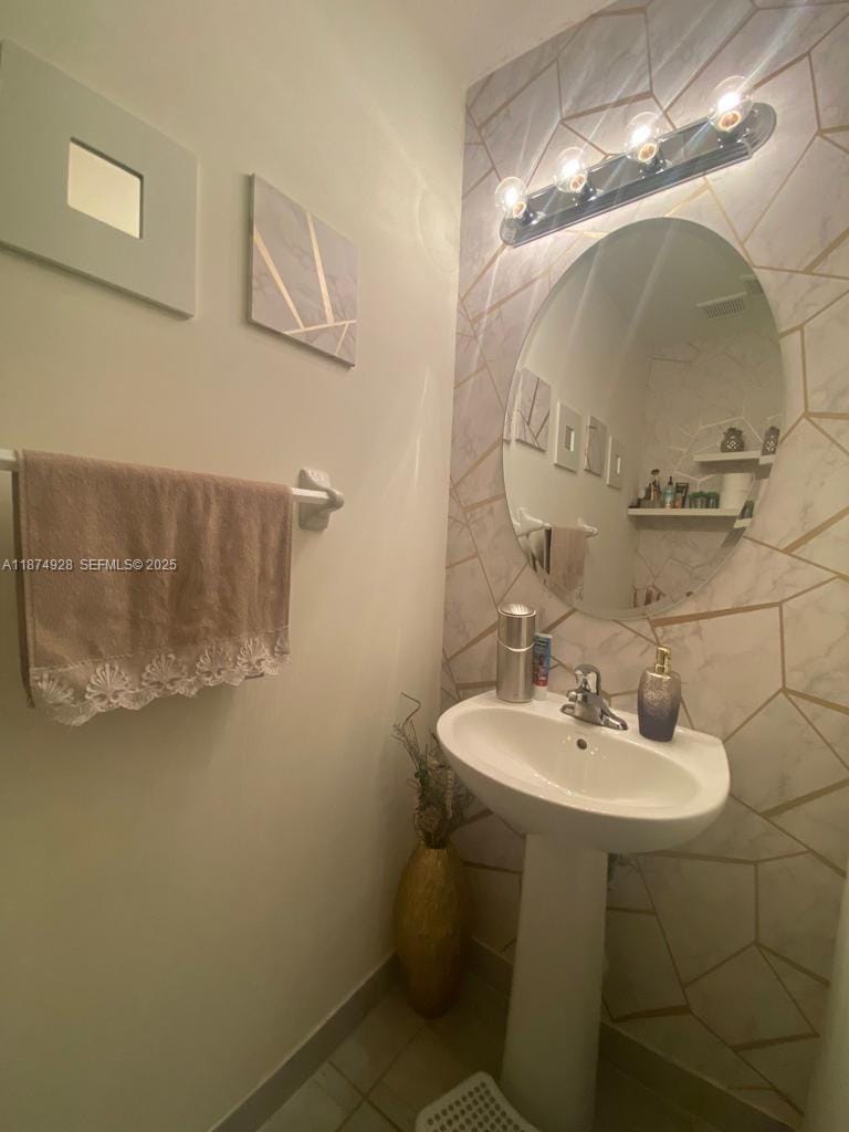 18421 NW 89th Court — photo 8