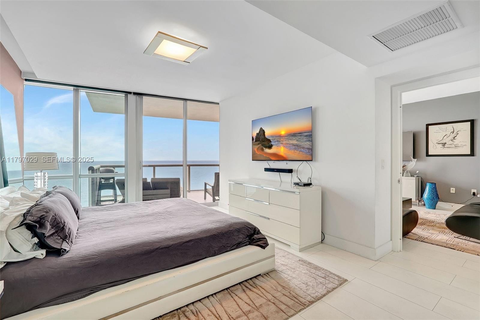 17121 Collins Avenue 2307, Sunny Isles Beach, FL 33160 photo 9