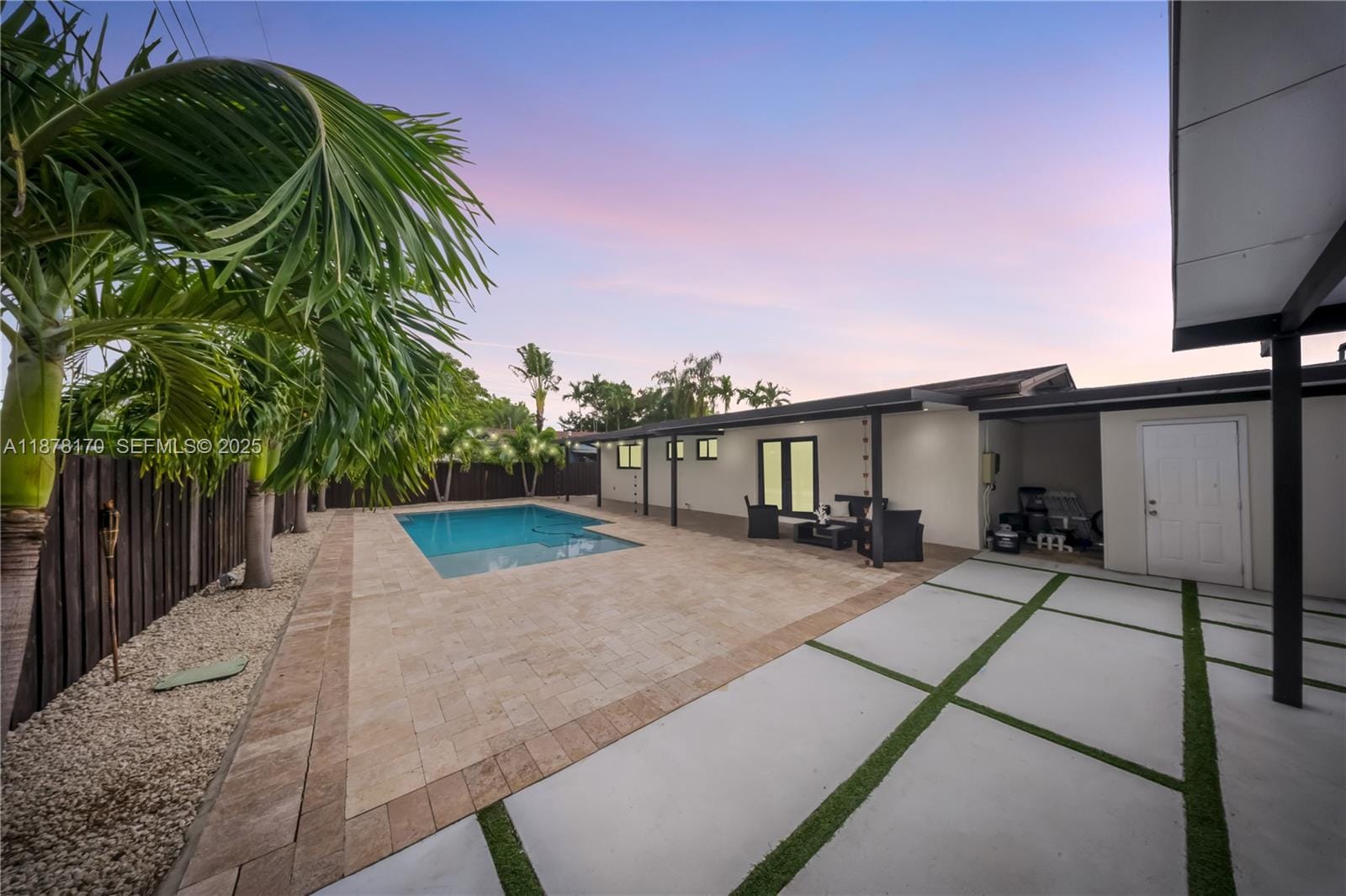 421 W 55th Place, Hialeah, FL 33012 photo 30