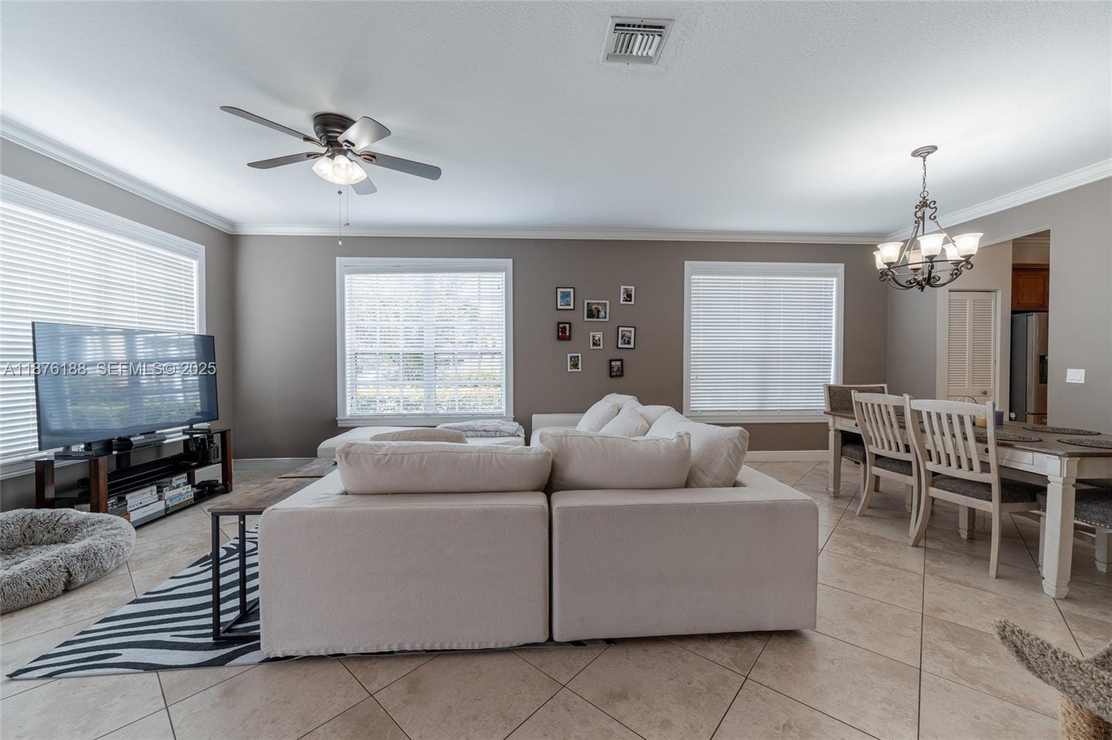 11948 Glenmore Drive — photo 9